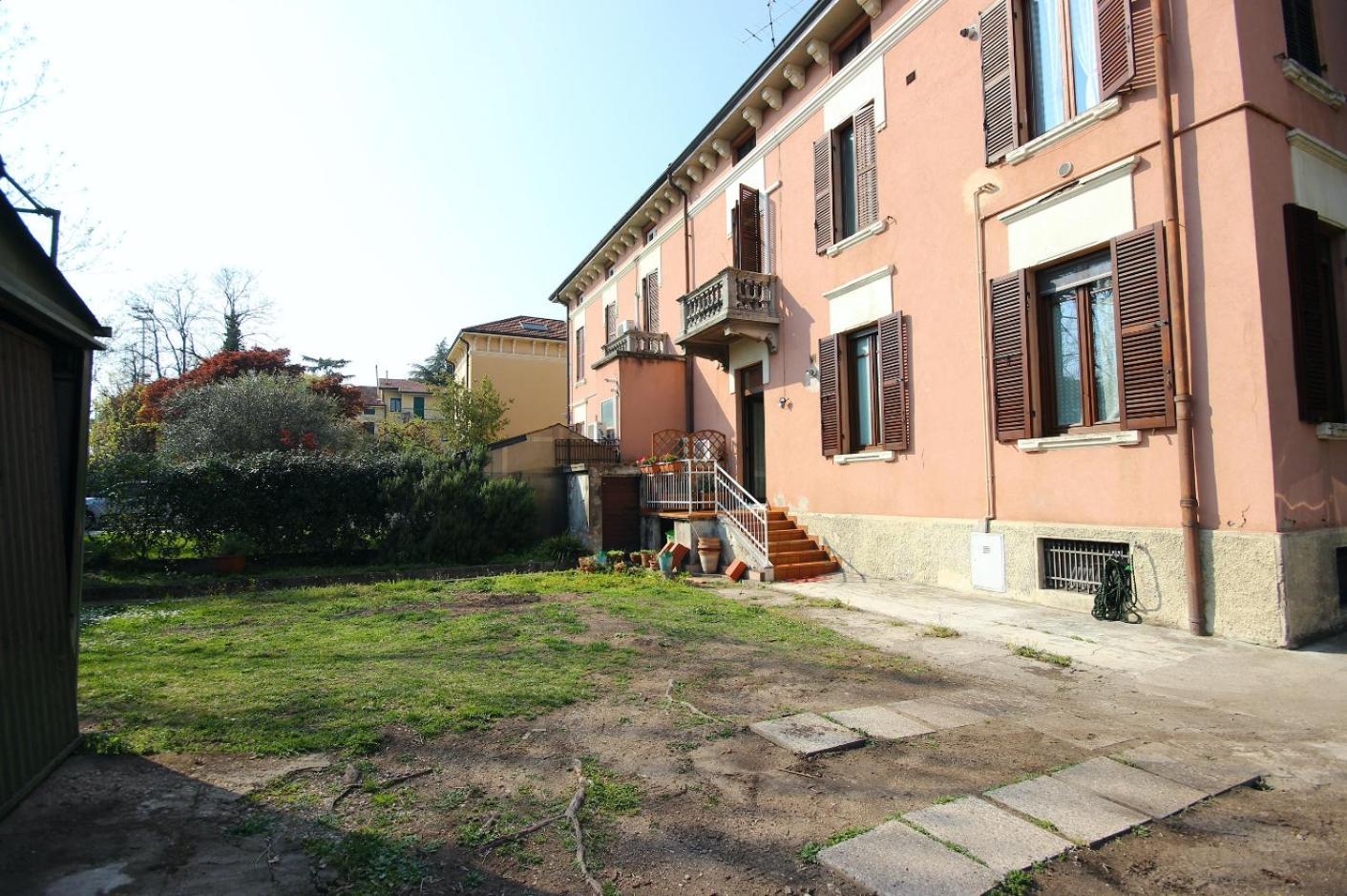 Case Vr Holiday La Maison Du Coq Verona Exteriör bild